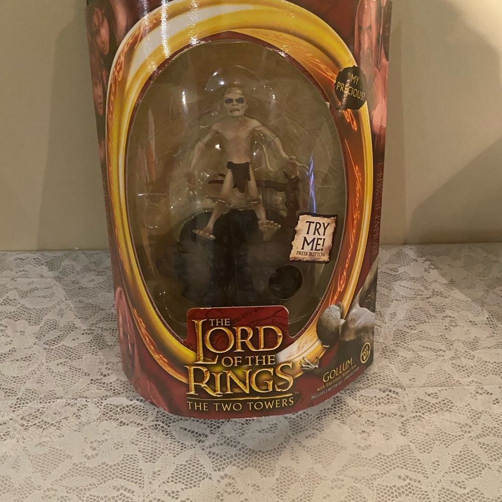 Lord of the Rings The Two Towers SMEAGOL (Gollum) Action Figure